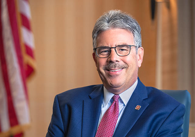 Official portrait of President Ken Gormley