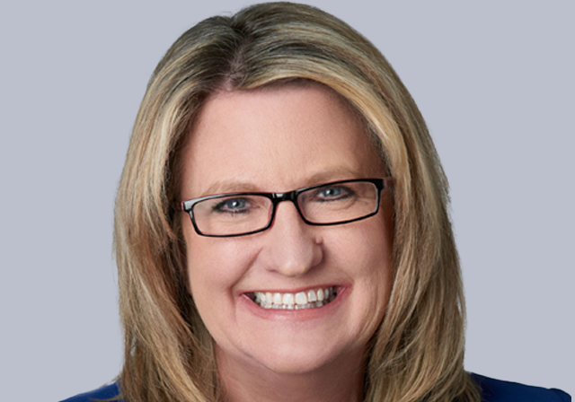 Mary Beth Jenkins (MBA’02), Serving the Community