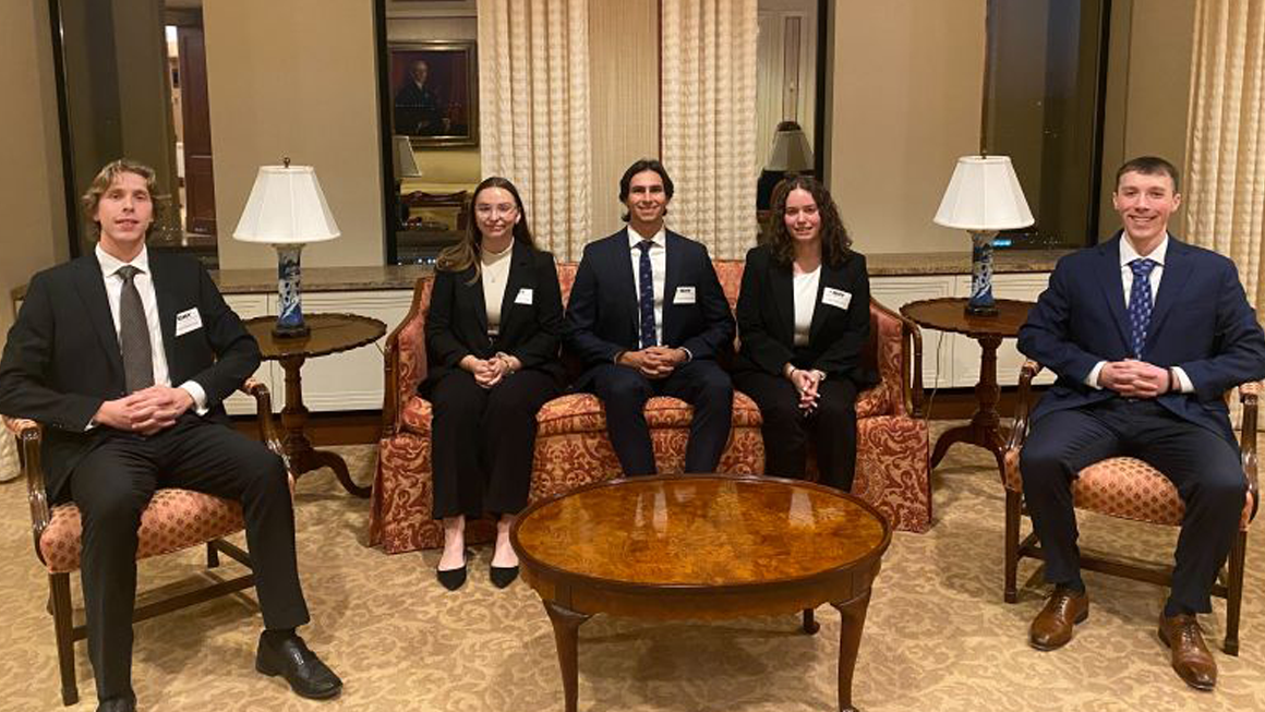 IIA Annual Case Competition First Place Team Adam Larson, Jordyn Oaster, Michael Suric, Lenora Ciabattari, and Thomas Bradfield