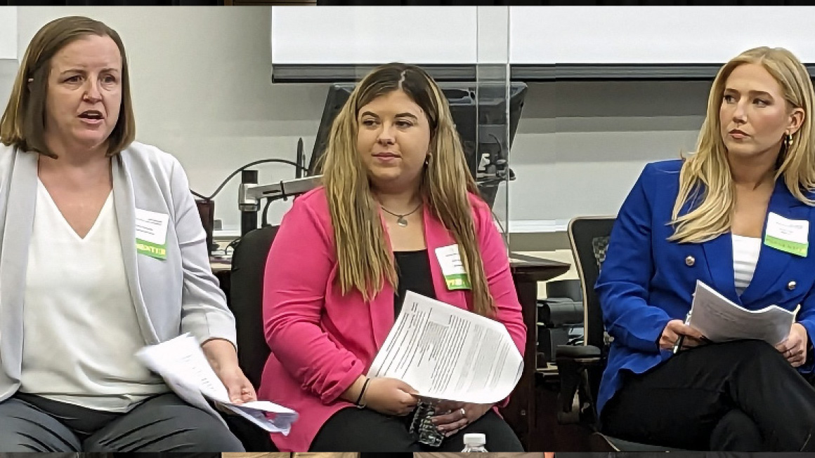 Left to Right: Wendy Serapiglia, Kylie Wagstaff  and Hannah Goetz