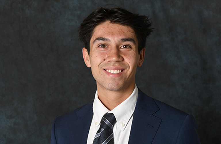 Jin Dassanayake Headshot