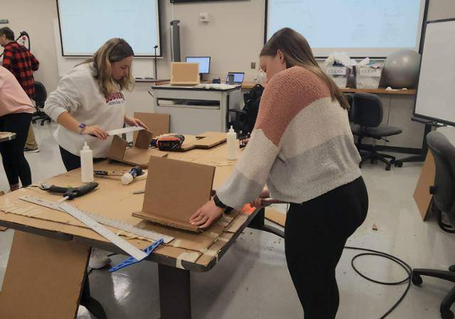 OT Students in Sim Lab