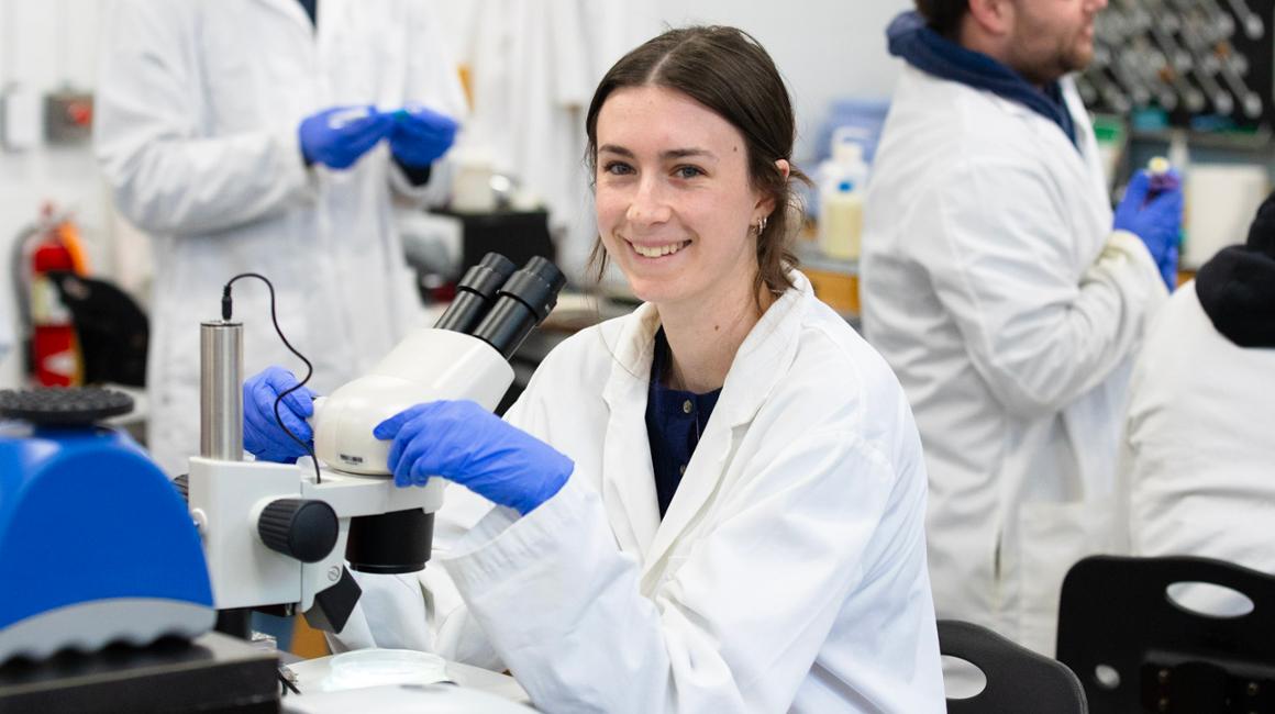 a picture of an undergraduate student in biology