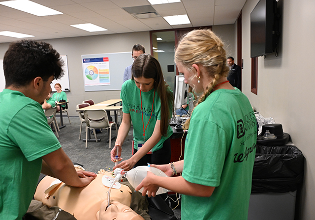 Prospective students learn about SimMan hands-on.
