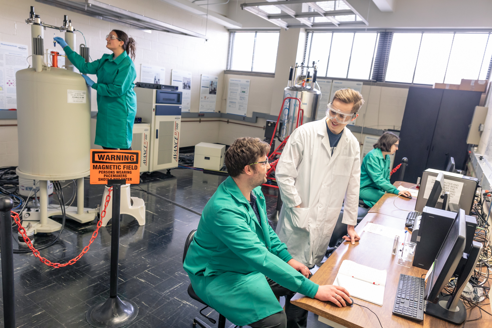 people working in a lab