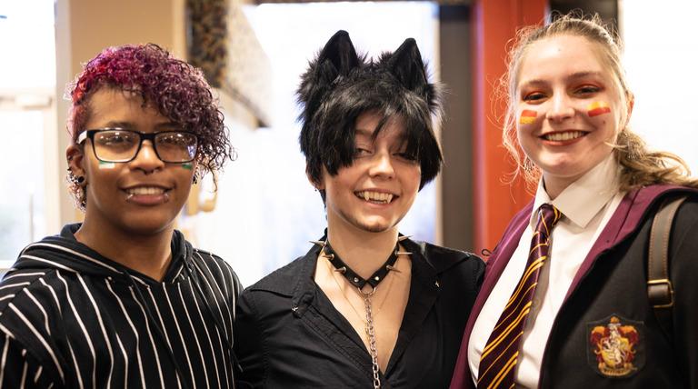 Honors College students enjoying Harry Potter Week.