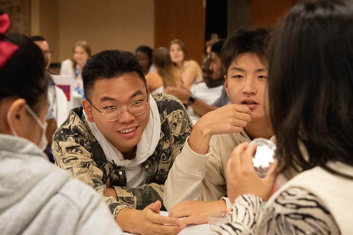 Students attending International Student Orientation