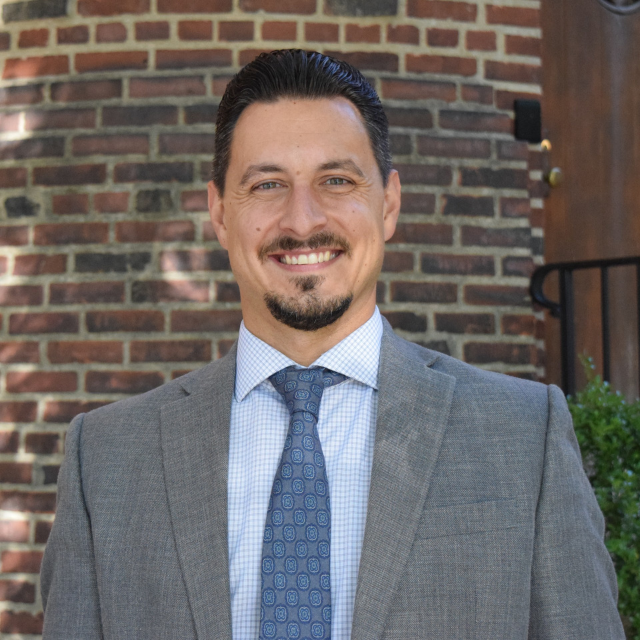Dr. Michael Mackey 